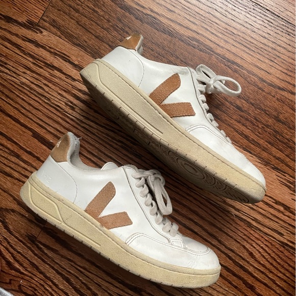 Veja White and Tan Sneakers 5 - Picture 1 of 7